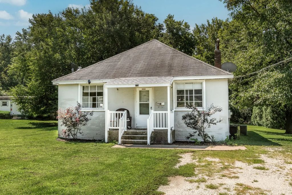 315 W 3rd Street, Streator