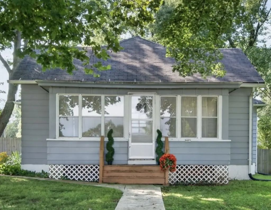 605 W 2nd North Street, Wenona