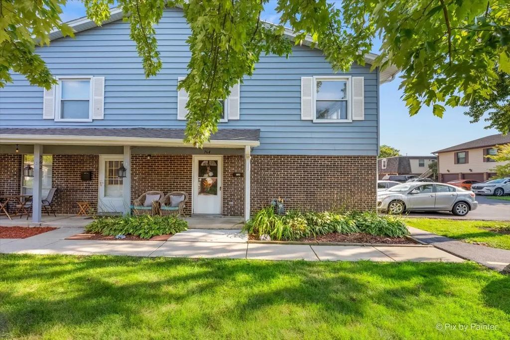 764 Gloucester Drive 764, Elk Grove Village