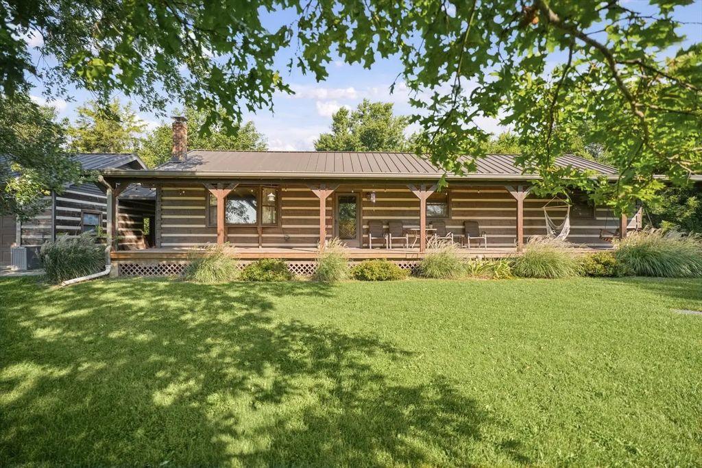 27440 E County Road 1700 N, Oakland