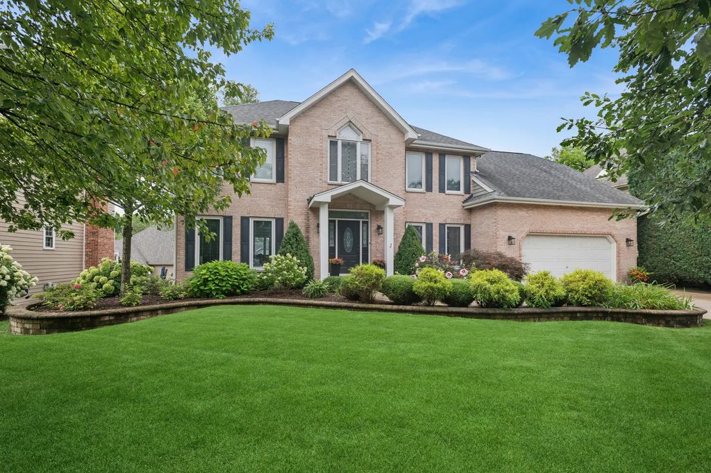 877 Sheehan Avenue, Glen Ellyn