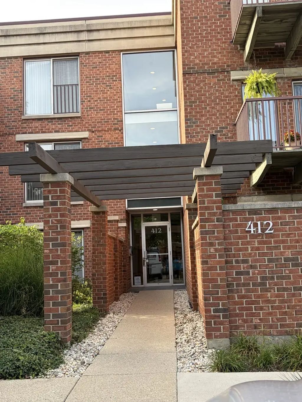 412 Kelburn Avenue 316, Deerfield