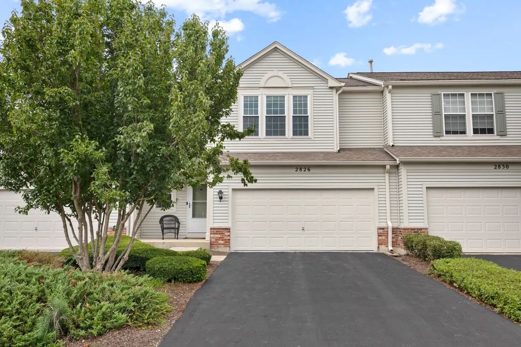 2826 Peachtree Circle, Aurora