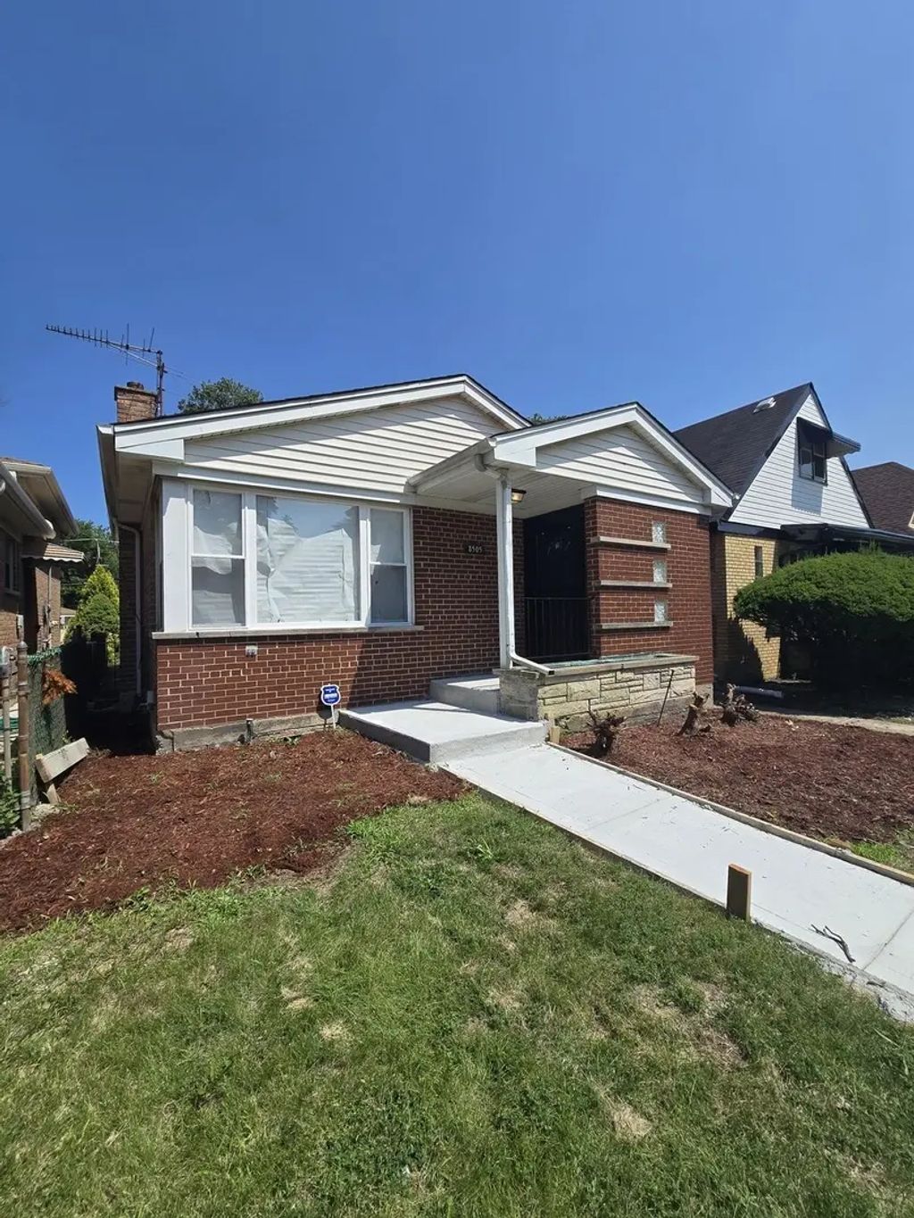 8505 S King Drive, Chicago