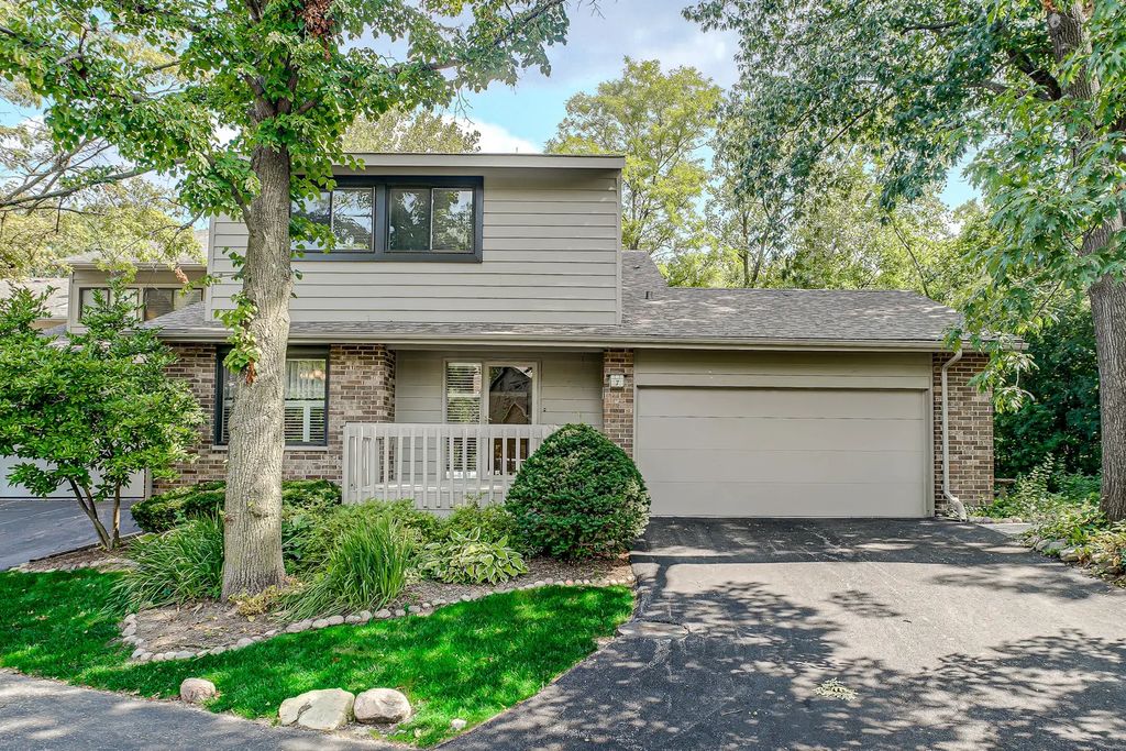 7 Brook Lane, Palos Park