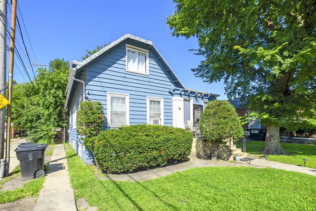 11110 S Union Avenue, Chicago