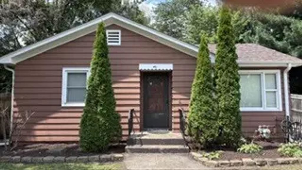 744 Orchard Avenue, Aurora