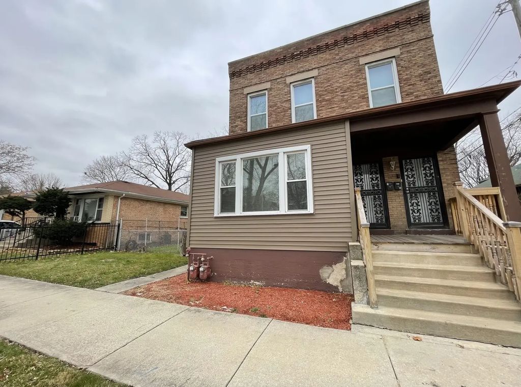 11748 S Wentworth Avenue, Chicago, 60628