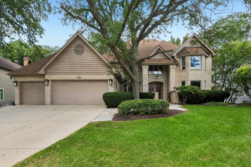 1504 Greenlake Drive, Aurora