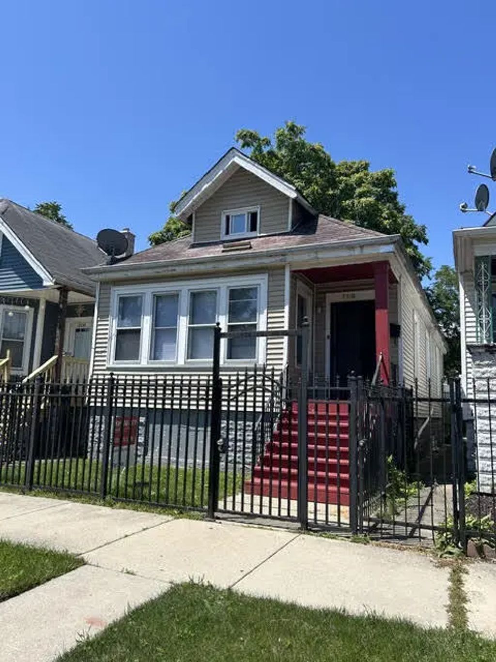 7130 S Hermitage Avenue, Chicago, 60636