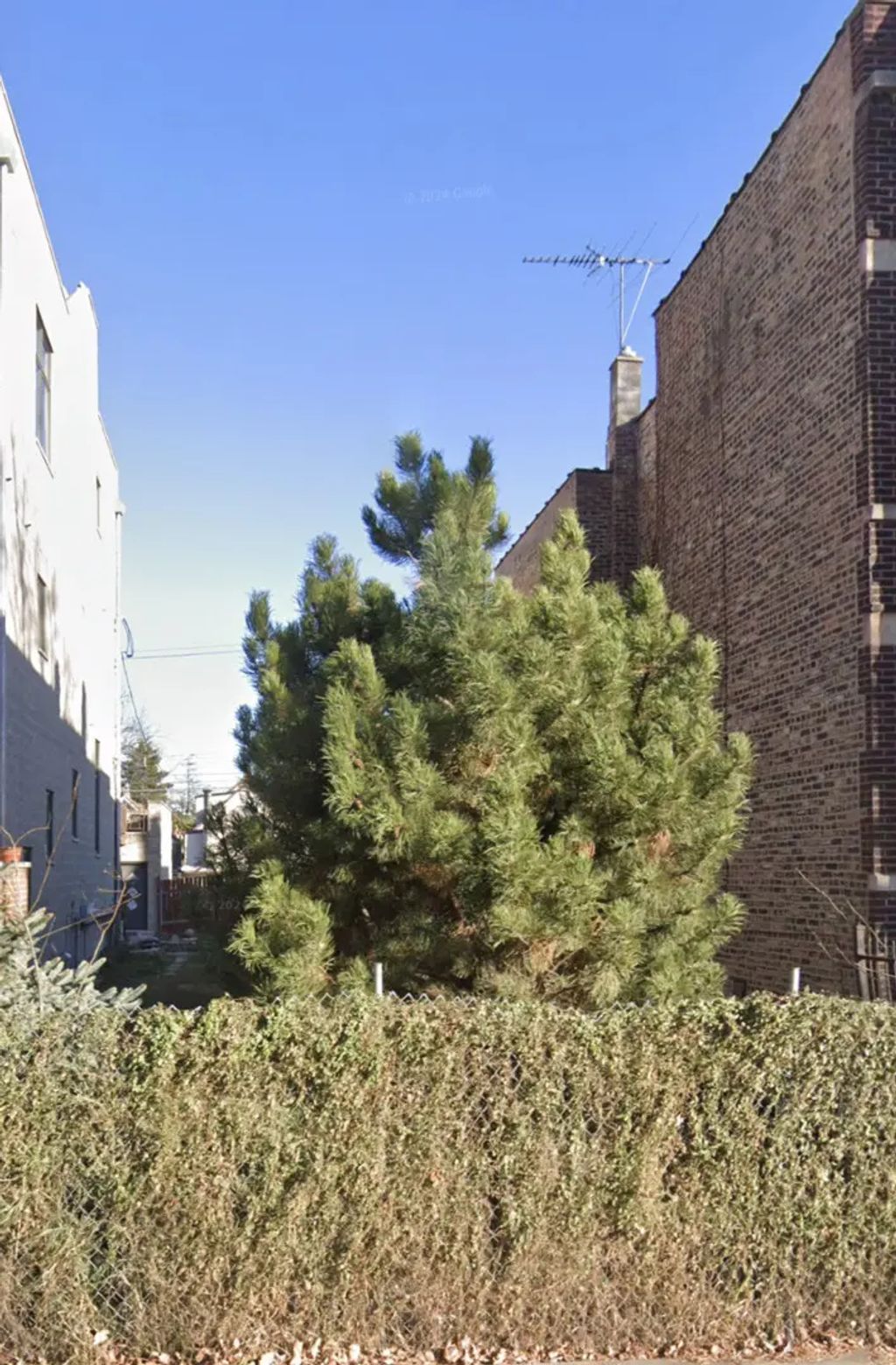 3713 S Damen Avenue, Chicago, 60609