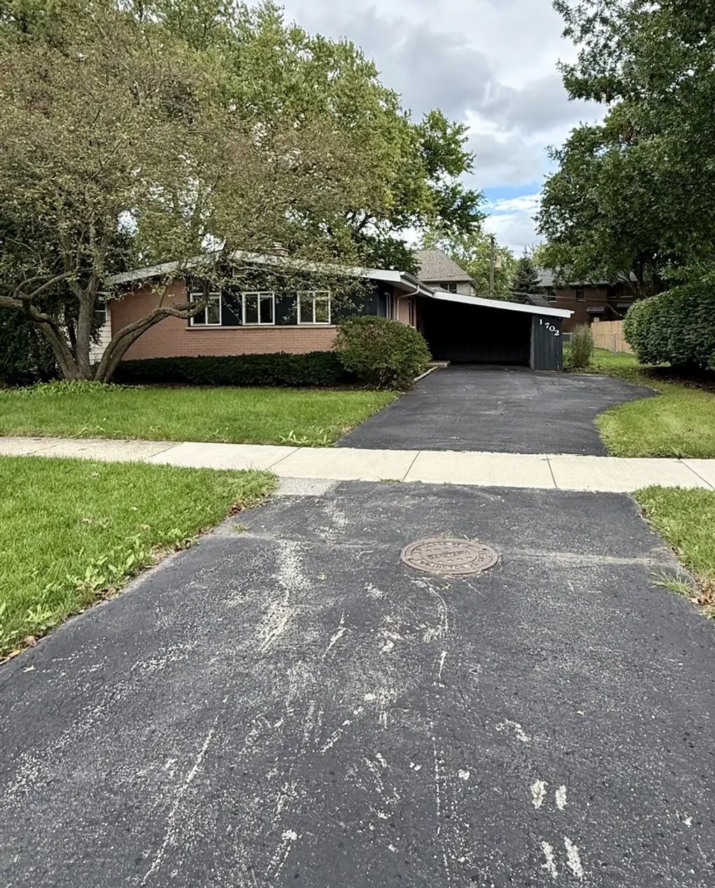 1702 W Oakton Street, Arlington Heights