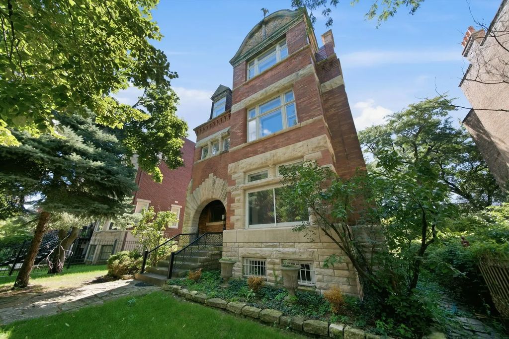 1529 W Adams Street, Chicago, 60607