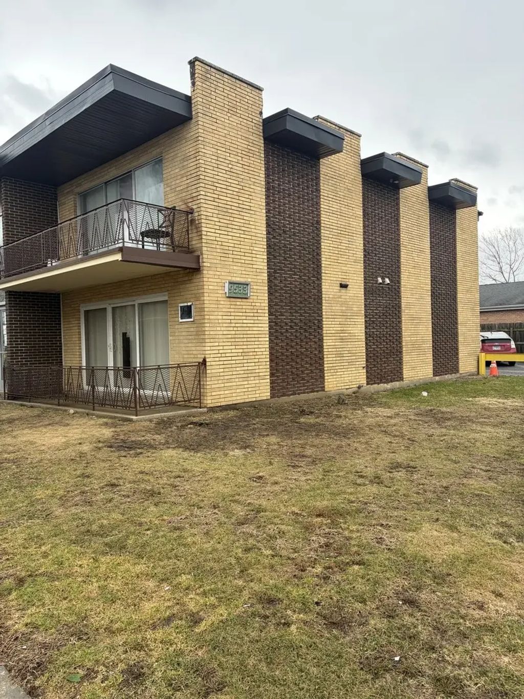 9533 Mansfield Avenue 1, Oak Lawn