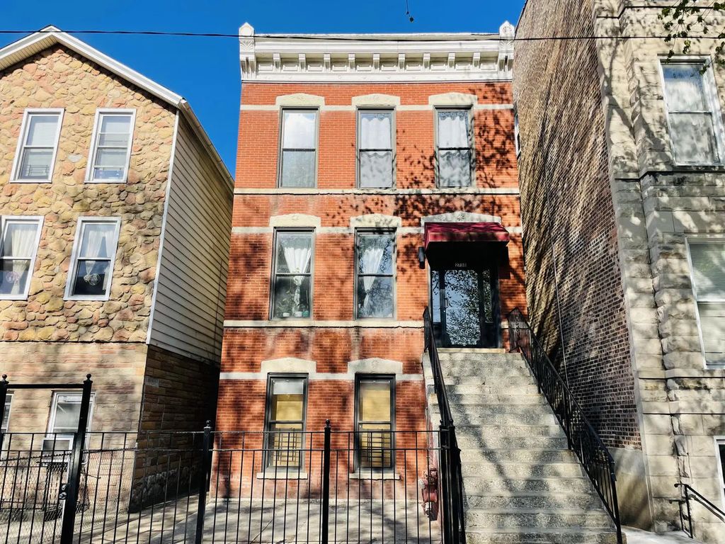2738 S Princeton Avenue 2, Chicago