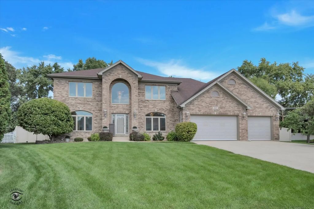 365 Crestwood Road, Wood Dale