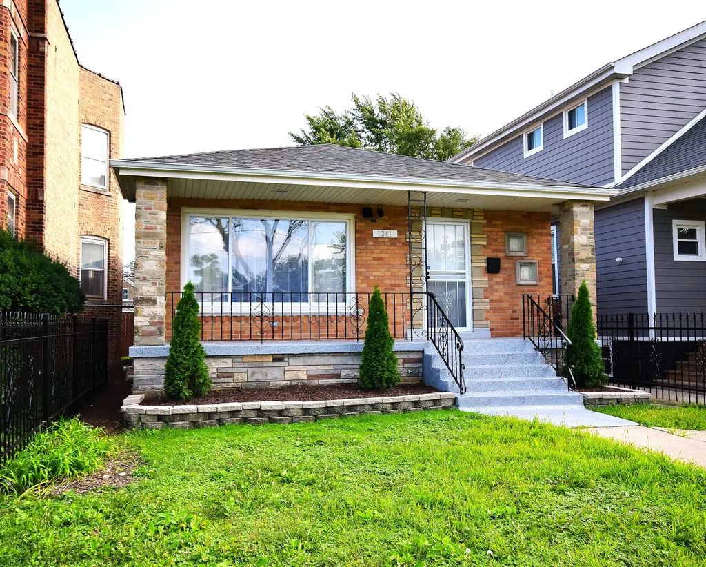 1341 W 97th Street, Chicago