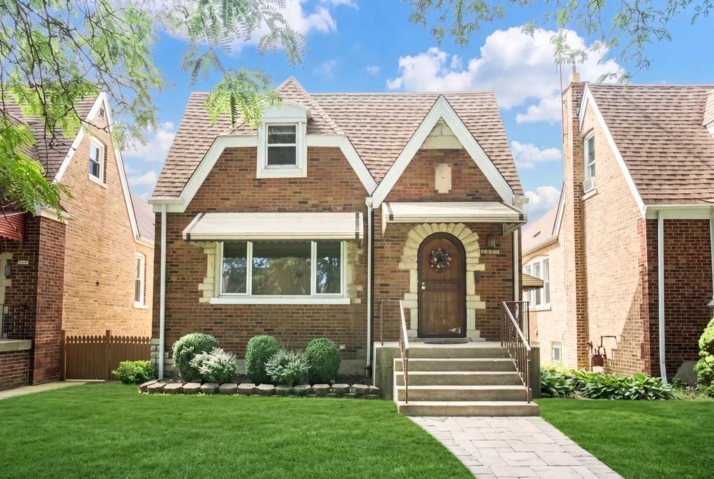 3440 N Normandy Avenue, Chicago, 60634