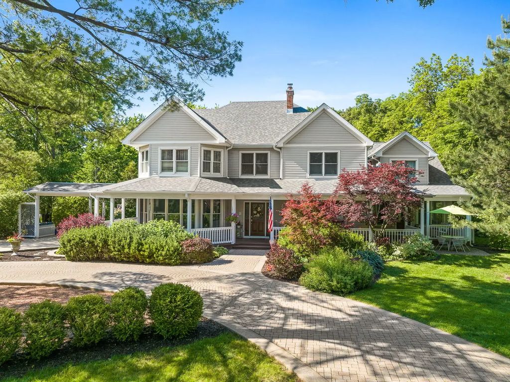 8510 W 122nd Place, Palos Park