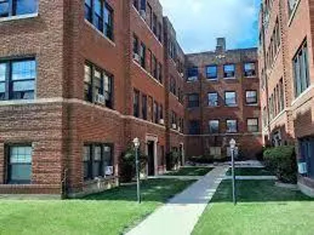 3258 Maple Avenue Bh, Berwyn