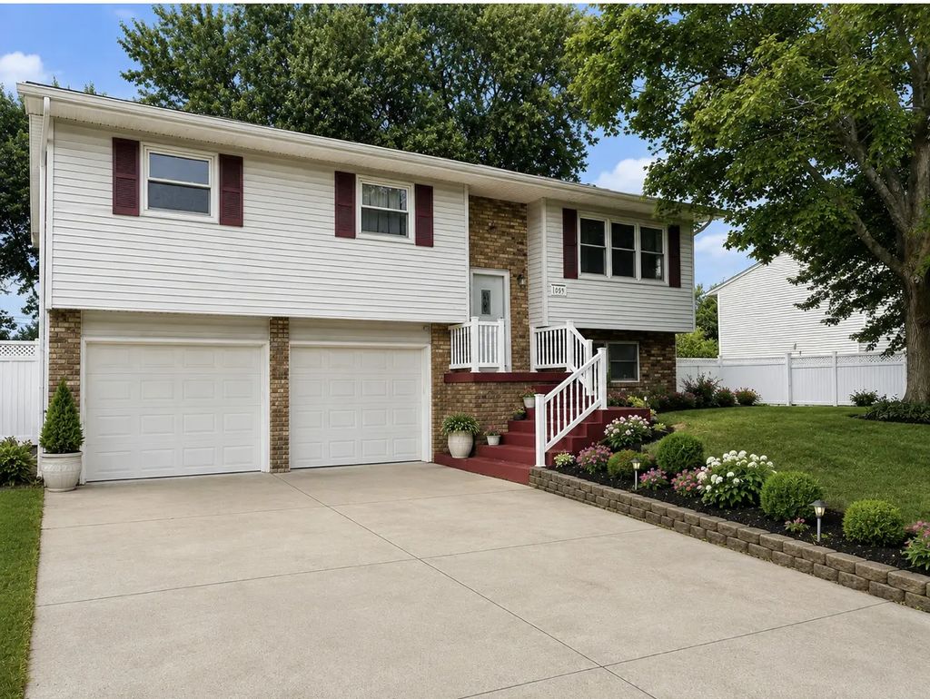 1059 Meadow Lane, Colona
