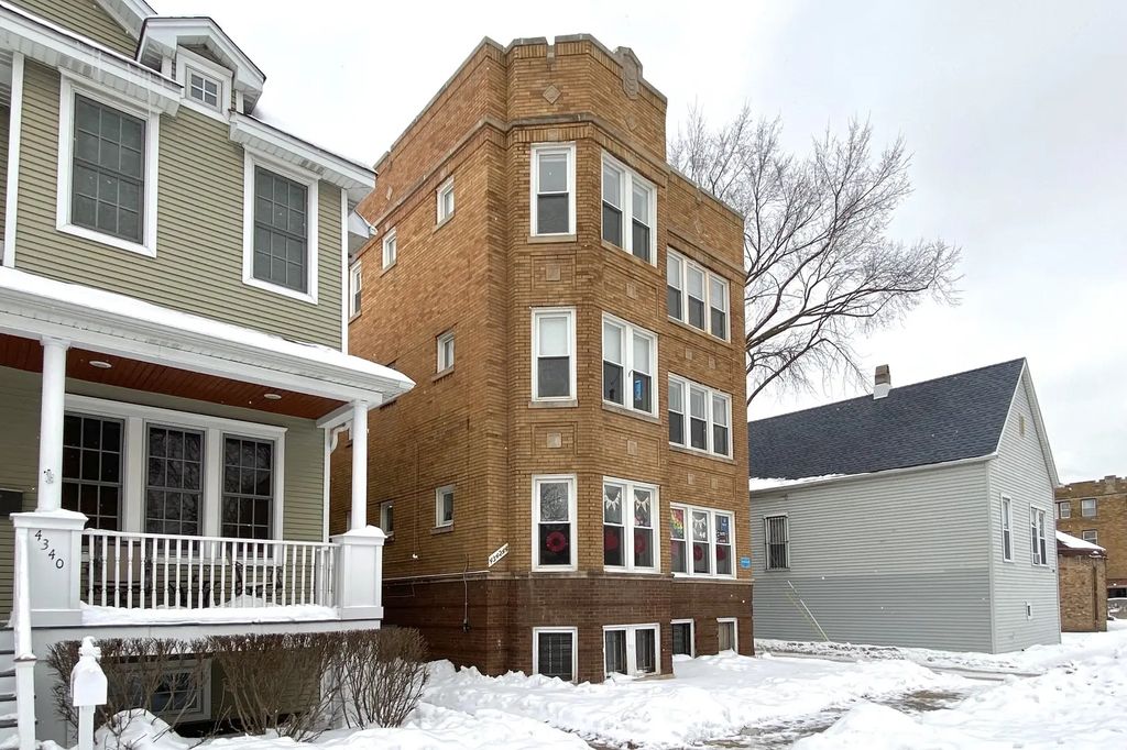 4342 N Mozart Street 2e, Chicago, 60618