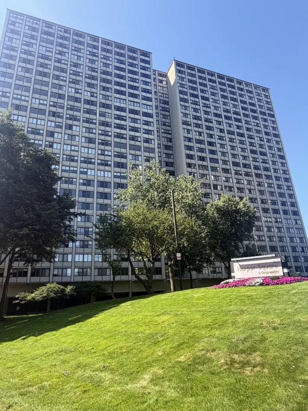 4850 S Lake Park Avenue 709, Chicago