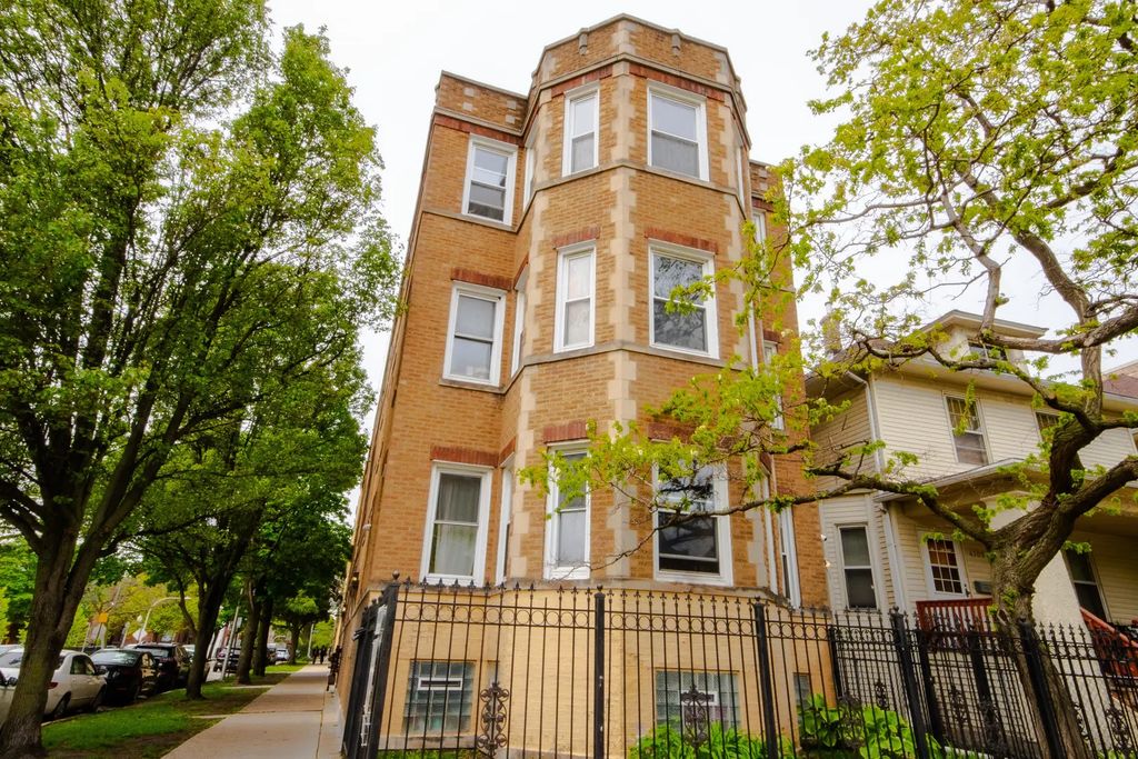 3434 W Leland Avenue 3e, Chicago, 60625