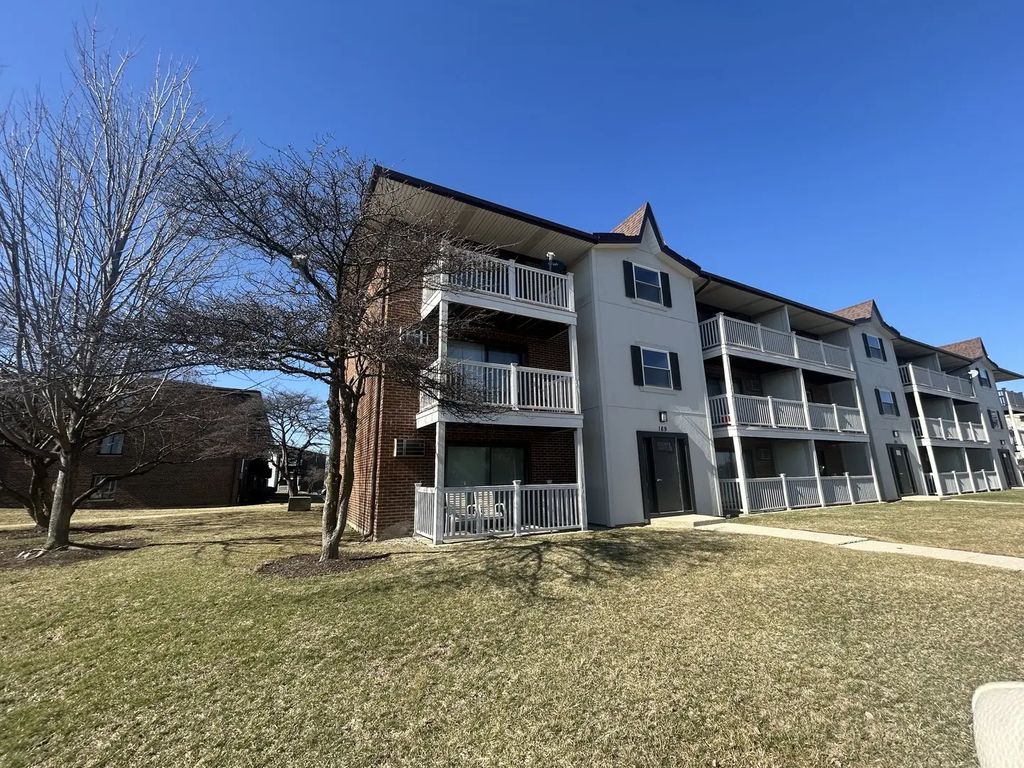 169 Gregory Street 13, Aurora
