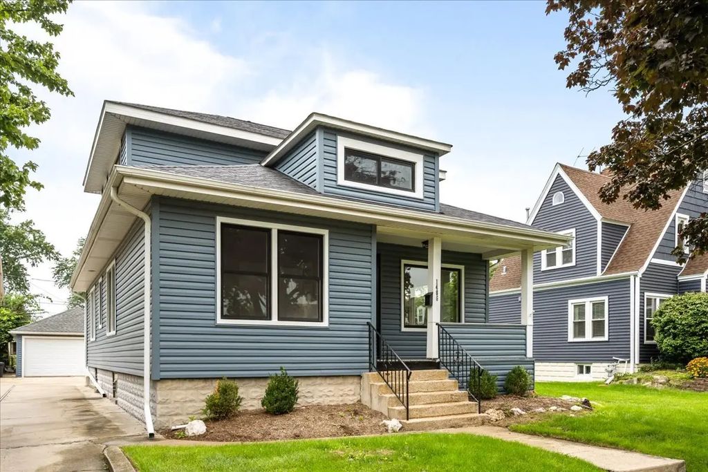 1486 Van Buren Avenue, Des Plaines