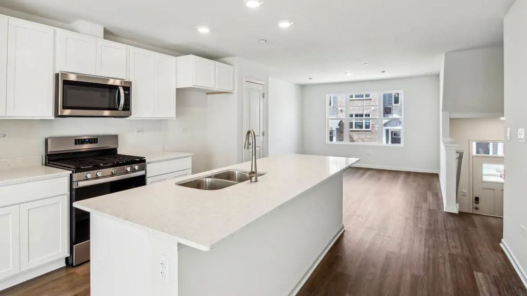 17401 Ulster Drive, Tinley Park
