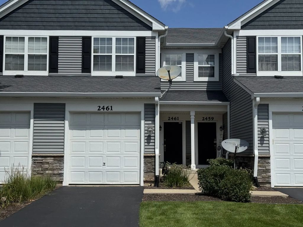 2461 Oneida Lane, Naperville