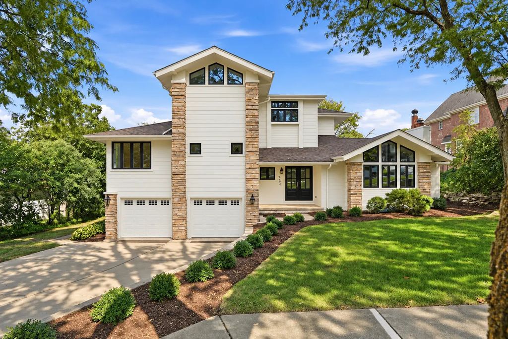 433 N Monroe Street, Hinsdale