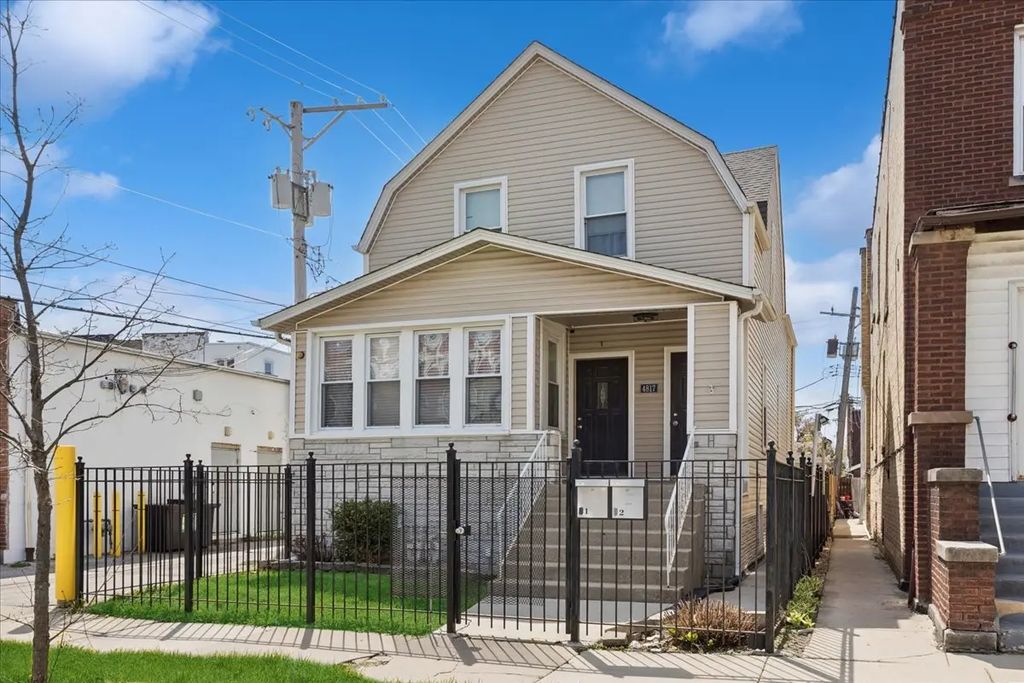 4817 W Dakin Street, Chicago, 60641