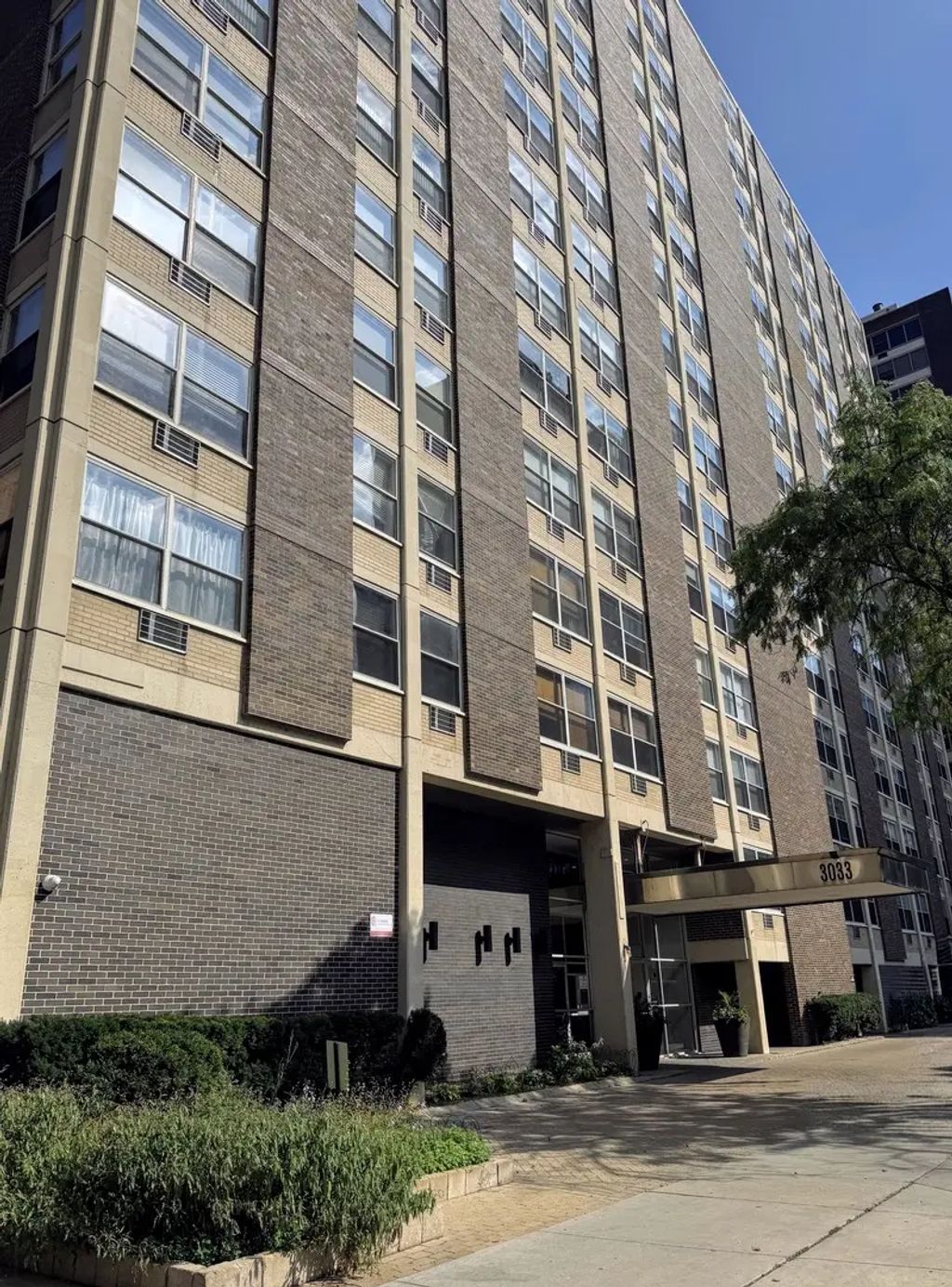 3033 N Sheridan Road 903, Chicago, 60657
