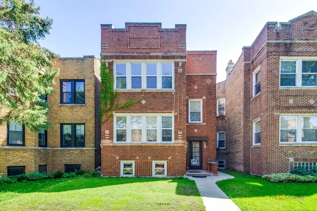 5653 N Talman Avenue, Chicago, 60659