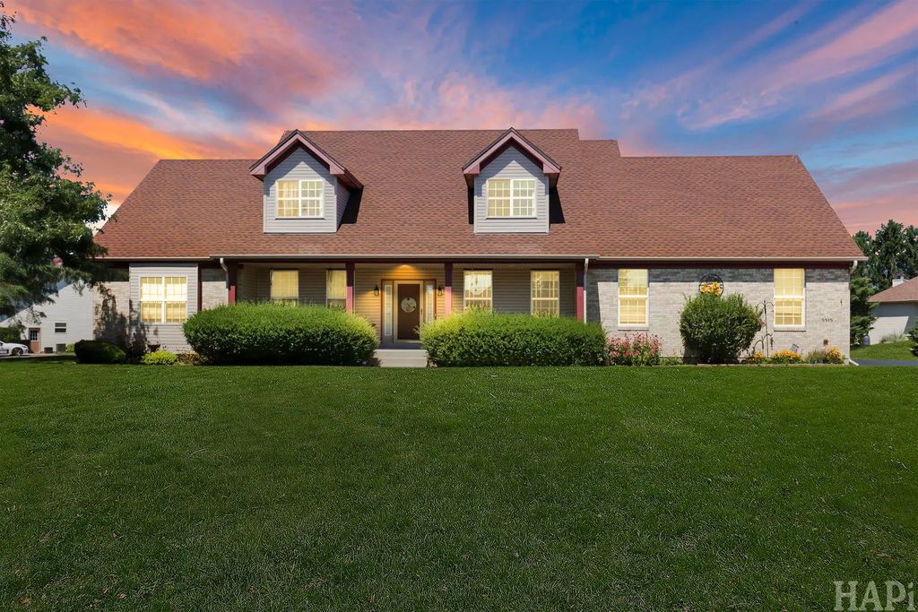 5515 Amber Way, McHenry