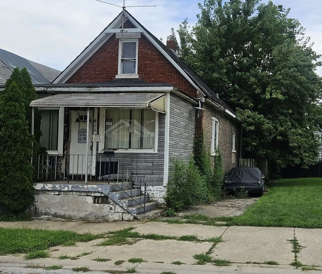 418 155th Street, Calumet City