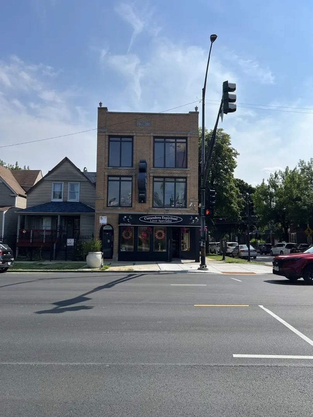 4159 W Fullerton Avenue 3, Chicago, 60639