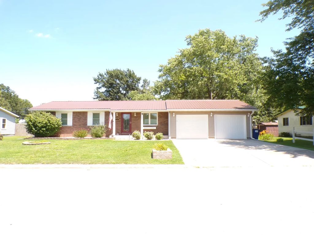 712 N James Street, Sparta