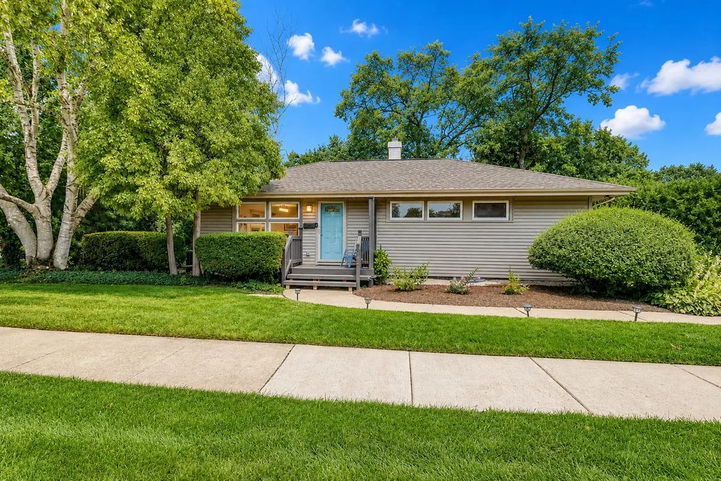 520 S Beverly Street, Wheaton