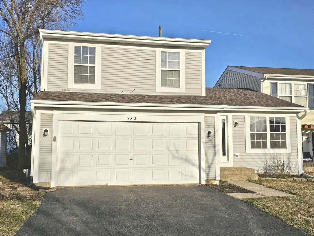 2315 N Meadows Lane 2315, Round Lake Beach