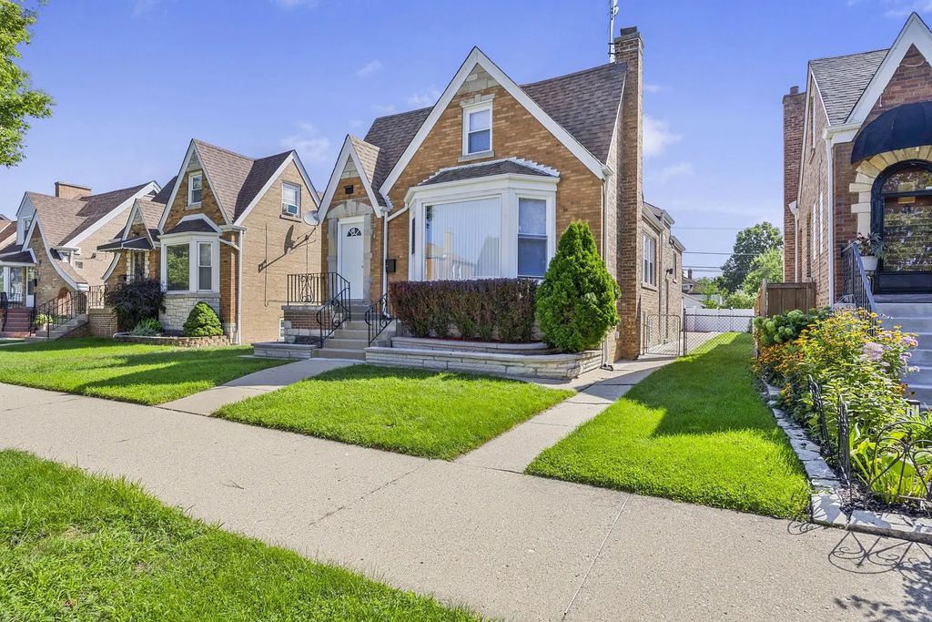 3121 N Normandy Avenue, Chicago