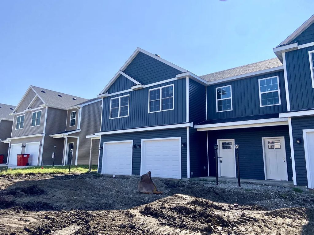 3327 Stoneway Court, Champaign, 61822