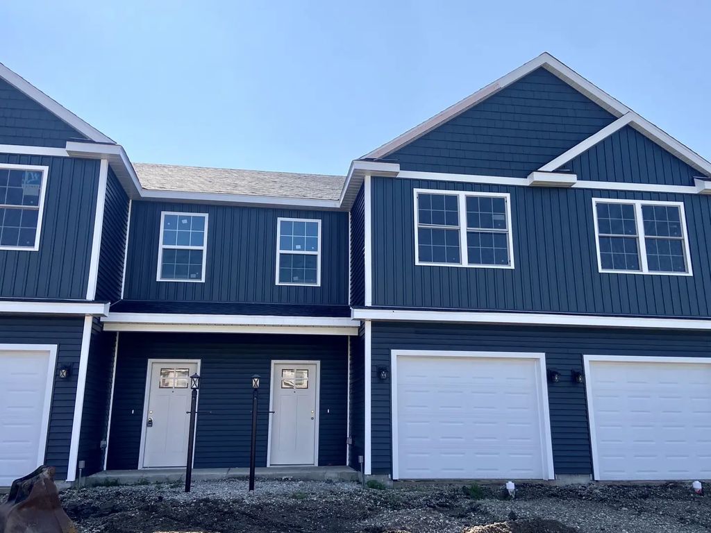 3329 Stoneway Court, Champaign, 61822