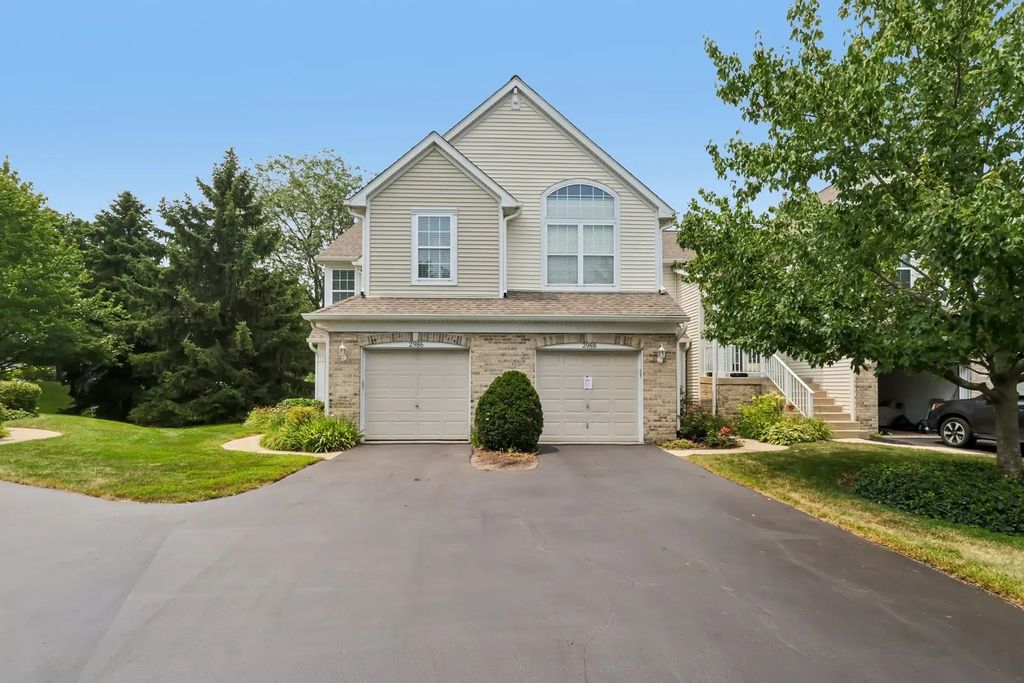 2986 Waters Edge Circle, Aurora