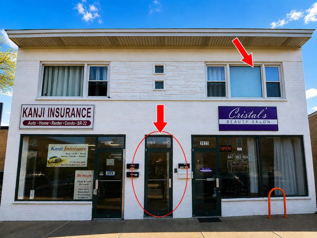 3923 Howard Street W, Skokie