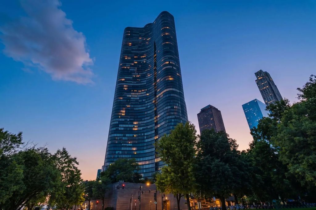 505 N Lake Shore Drive 3806, Chicago, 60611