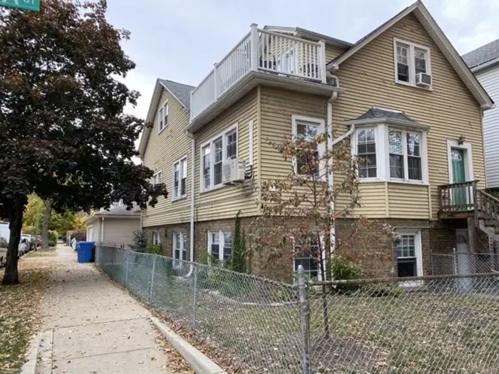3136 N Paulina Street Bf, Chicago, 60657