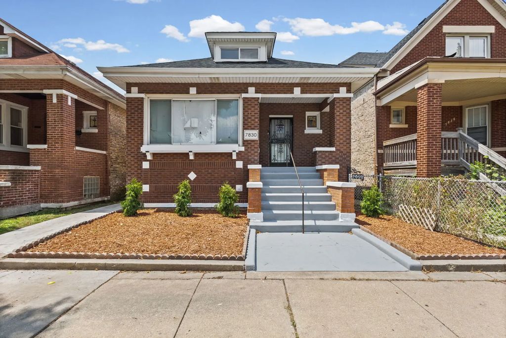7830 S Throop Street, Chicago